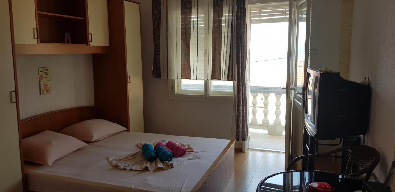 Marijanka Hotel Crikvenica Exterior photo